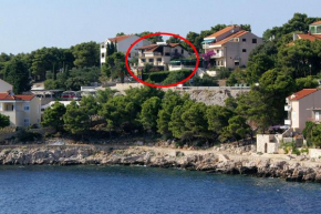 Apartments by the sea Bilo, Primosten - 4190
